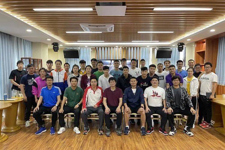 篮球冠军评分_篮球运动员体测数据_篮球冠军算体测成绩