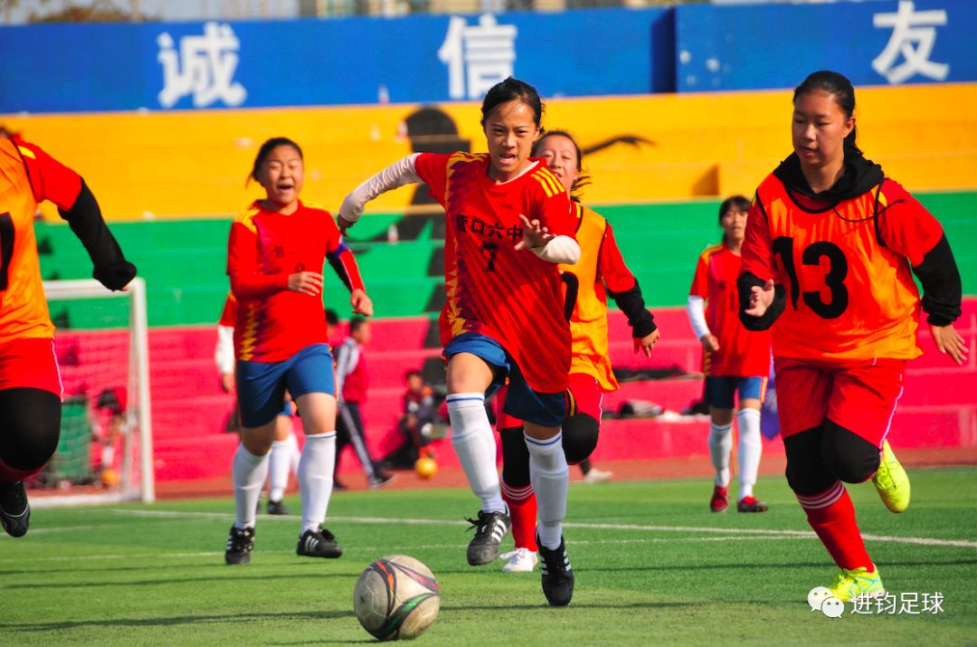 青少年足球年龄划分_青少年足球现状_历史上的青少年足球员是谁