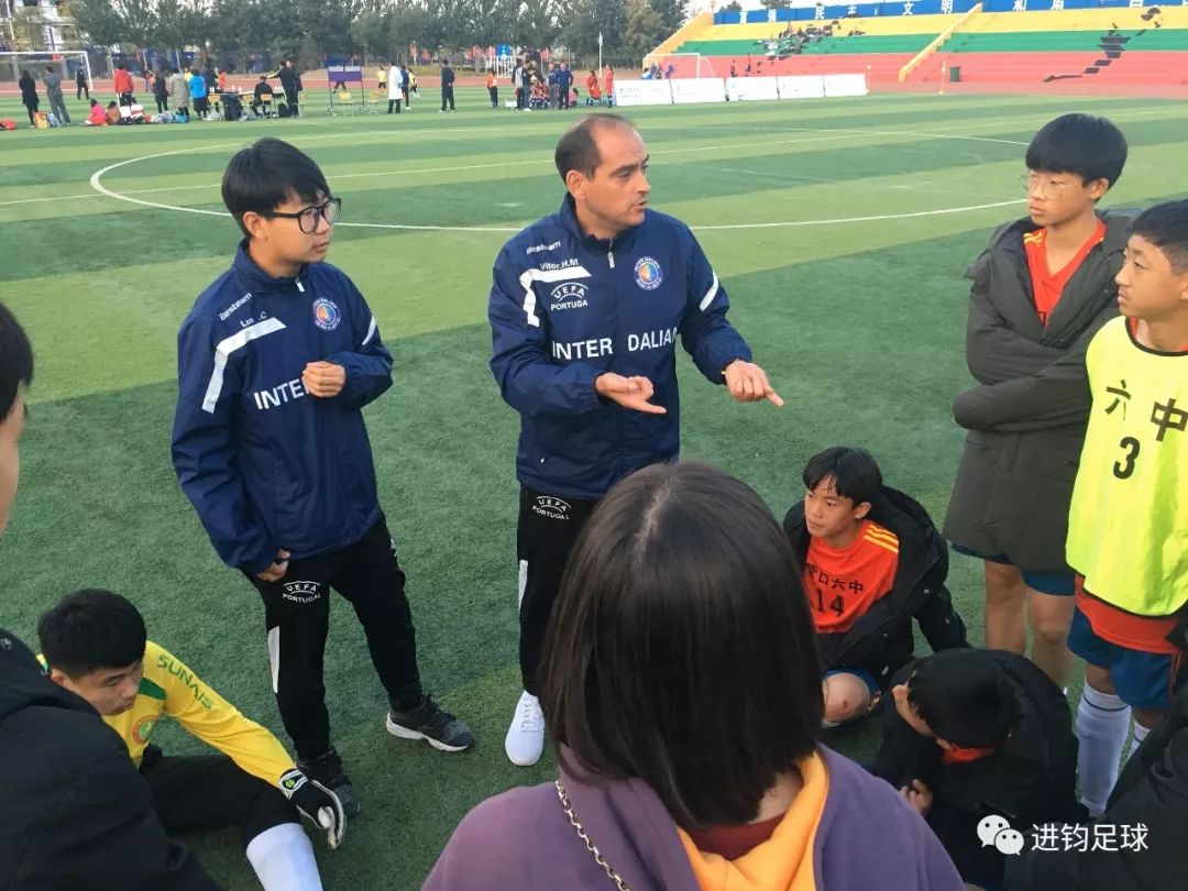 青少年足球现状_历史上的青少年足球员是谁_青少年足球年龄划分