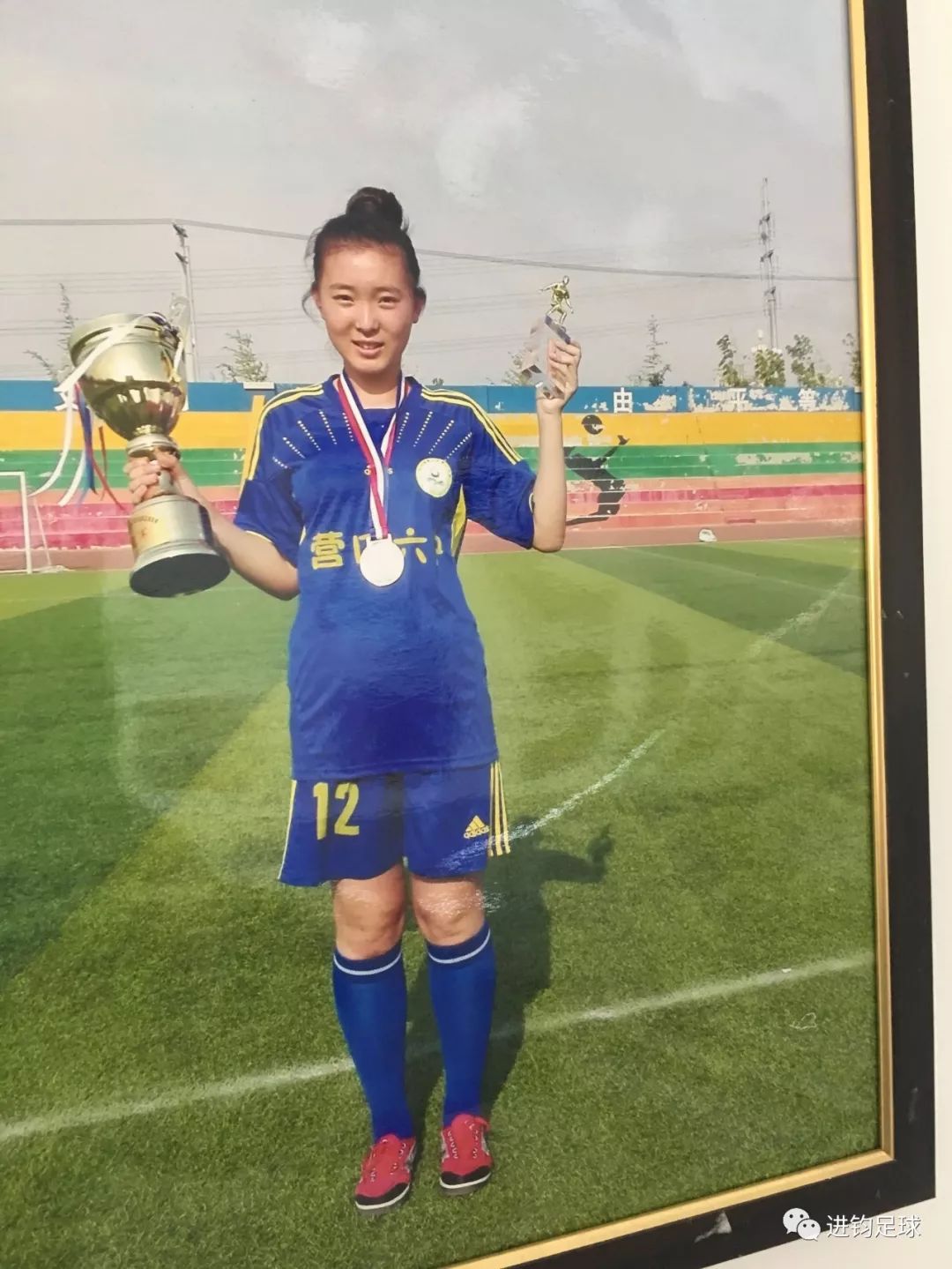 历史上的青少年足球员是谁_青少年足球年龄划分_青少年足球现状
