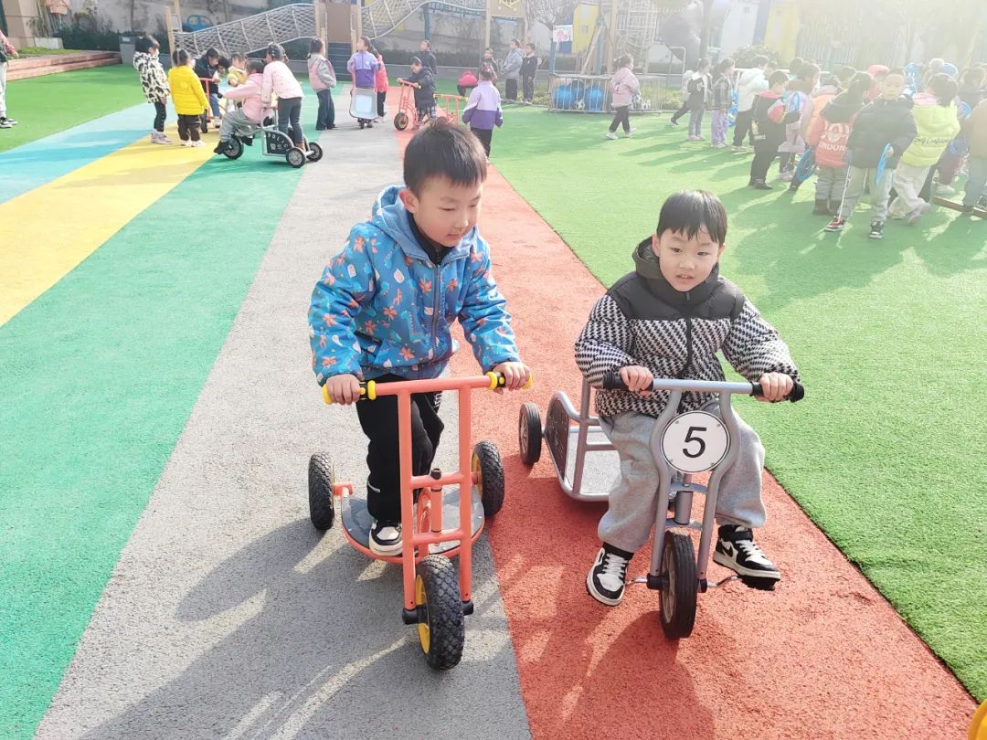 马拉松大嘴_马拉松大嘴_马拉松选手口吐白沫