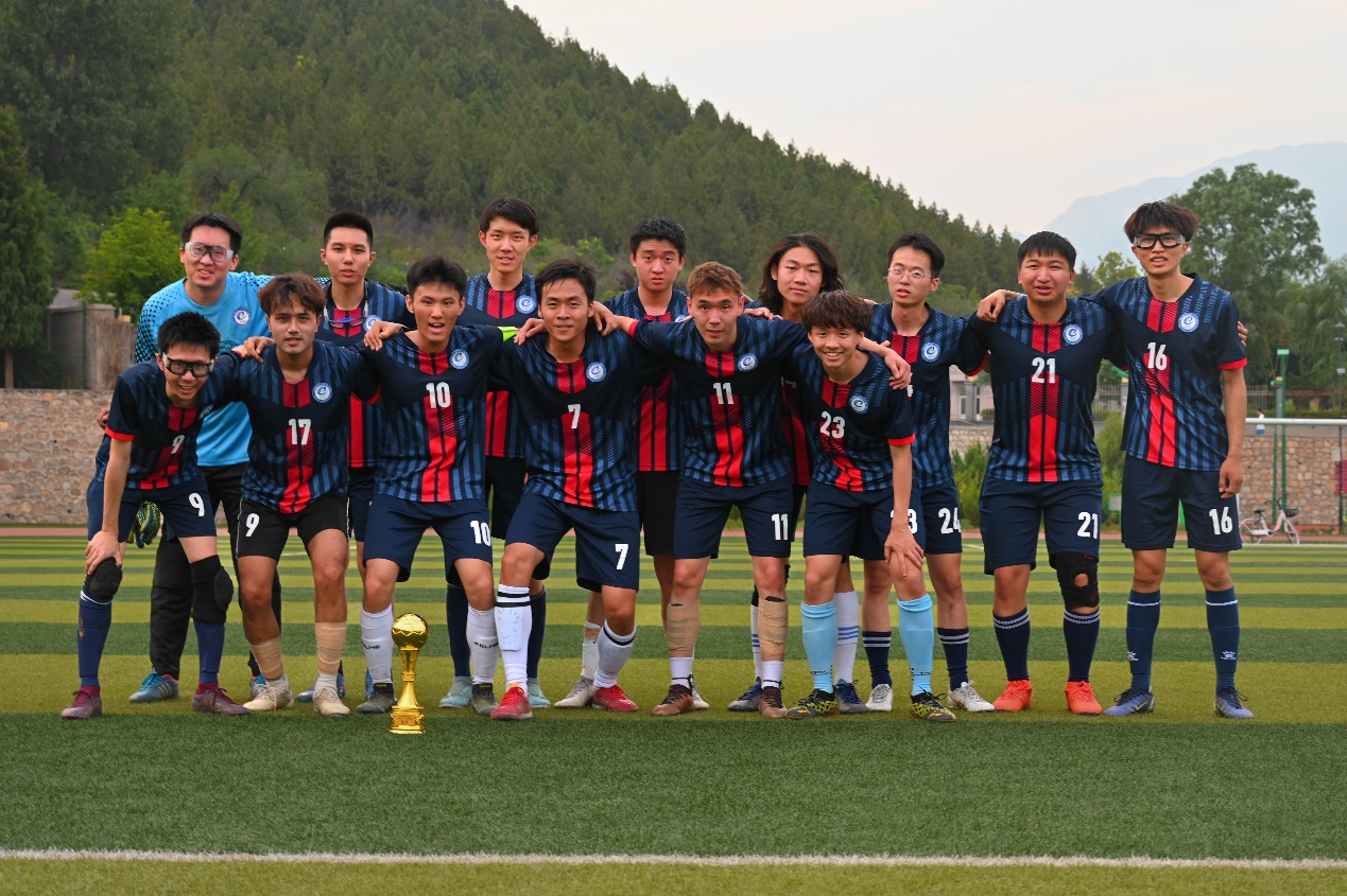 长安足球赛冠军大学是哪里的_长安大学足球赛冠军_长安竞技足球队比赛结果