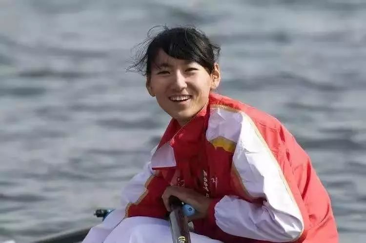 2019残疾人举重比赛_世界举重冠军残疾人_残疾人举重世界纪录
