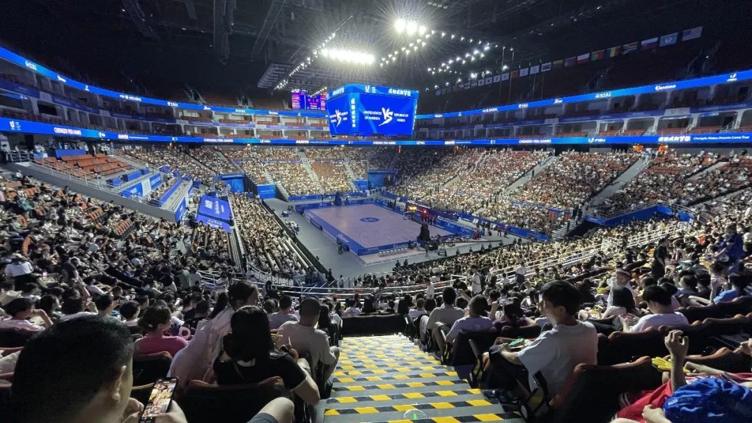 凤凰山体育公园LED大屏见证中国女篮大运夺冠 洲明科技打造NBA级别场馆